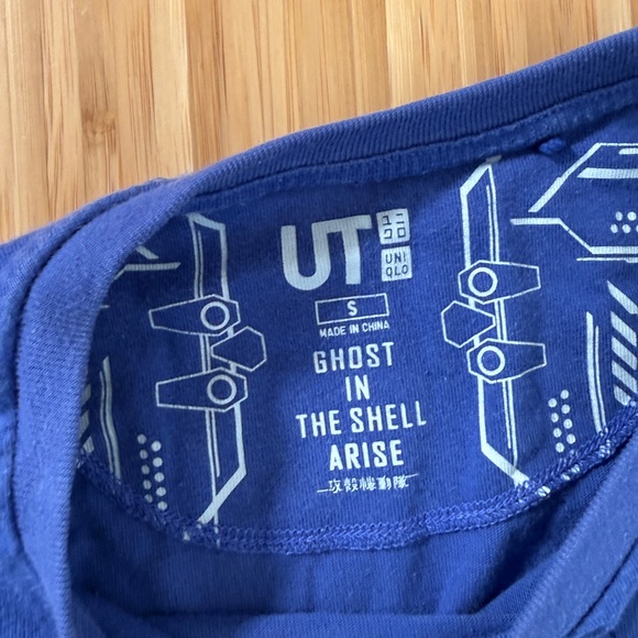 🤖 Uniqlo Ghost in the Shell Arise Shirt Womens Small Blue Anime Graphic Tee UT - Picture 3 of 8